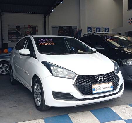 HYUNDAI HB20S 1.0 COMFORT PLUS 12V FLEX 4P MANUAL